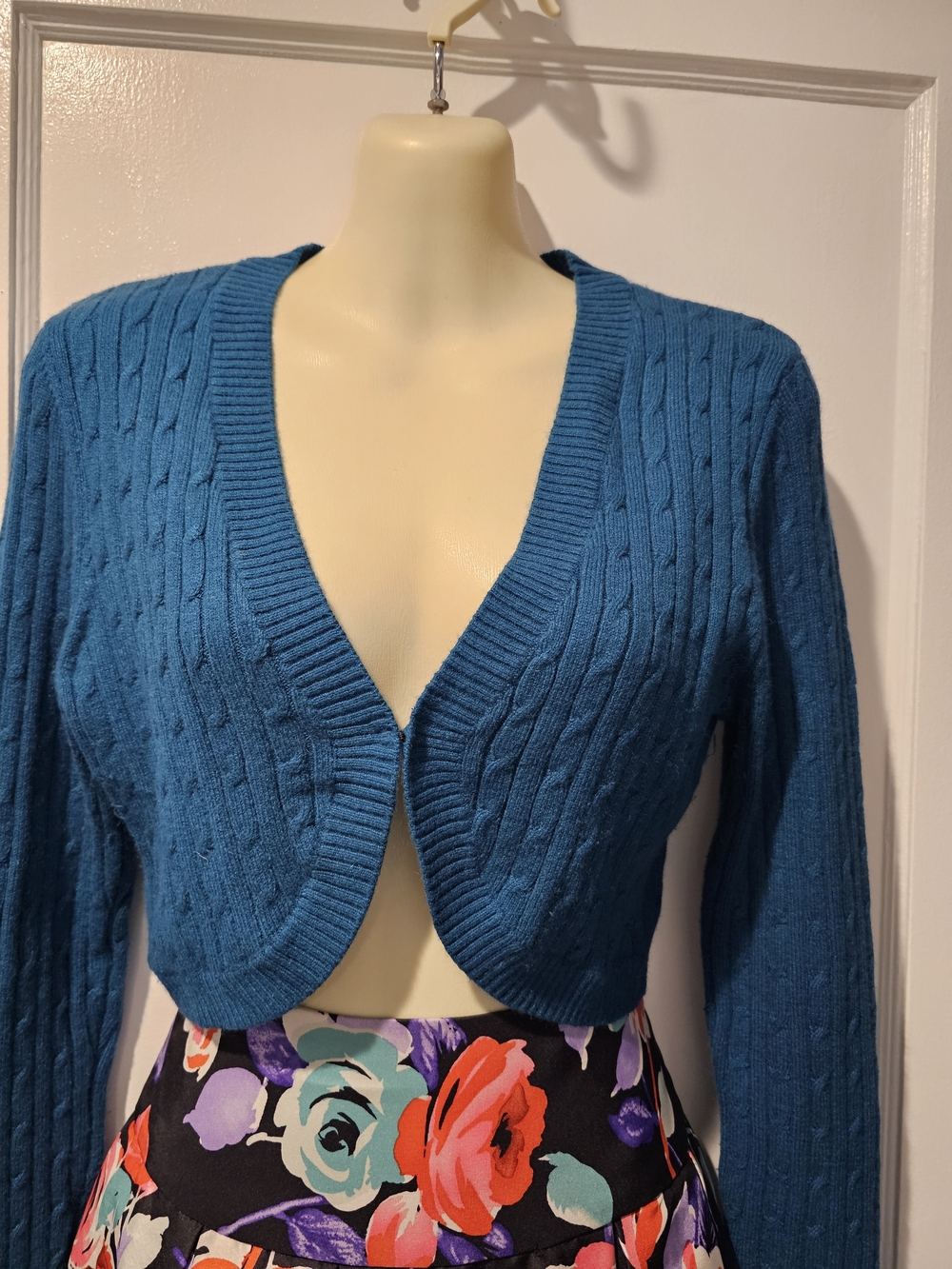 Teal Cable-Knit Cropped Cardigan Sweater - Women's